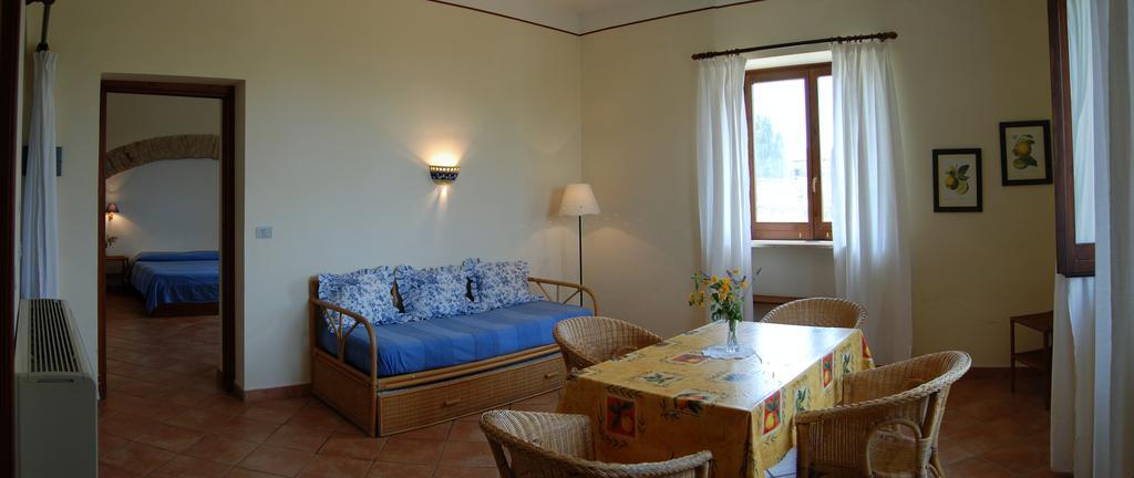 Farmstay La Morella Battipaglia Exterior photo